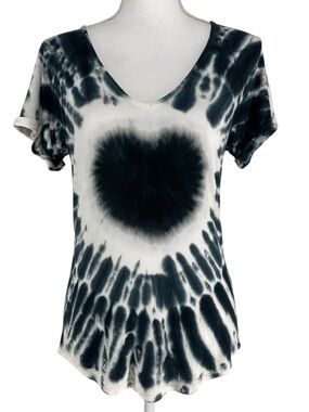 Black & White / V-Neck Tie Dye T-Shirt / Small (Estimated) / Goth Y2K Fairy Emo